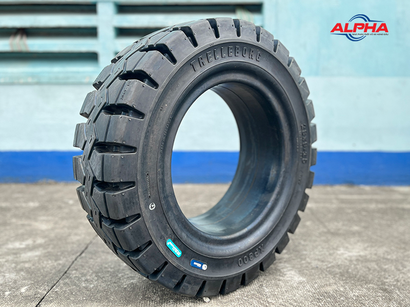 Lốp xe nâng 28x9-15 Trelleborg