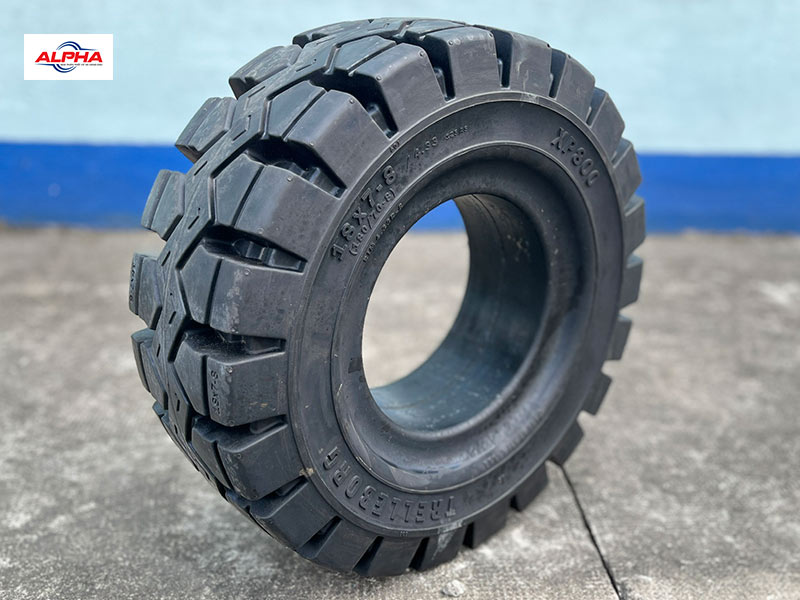 Lốp xe nâng 18x7-8 chính hãng
