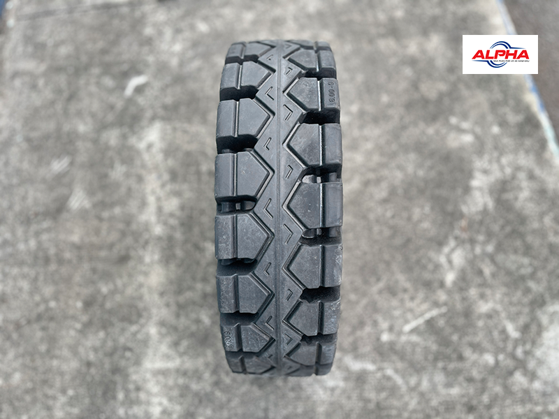 Lốp xe nâng 600-9 XP800 Trelleborg