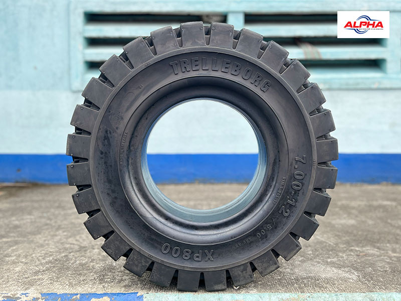 Lốp xe nâng 700-12 Trelleborg