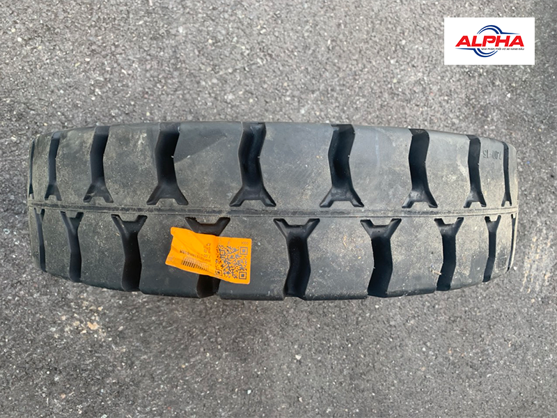 Lốp xe nâng 700-15 Nexen