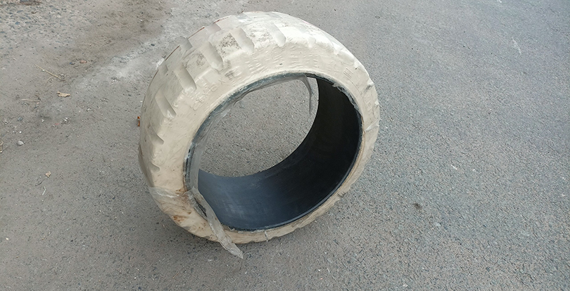 lop-xe-nang-khong-vet-21x8x15