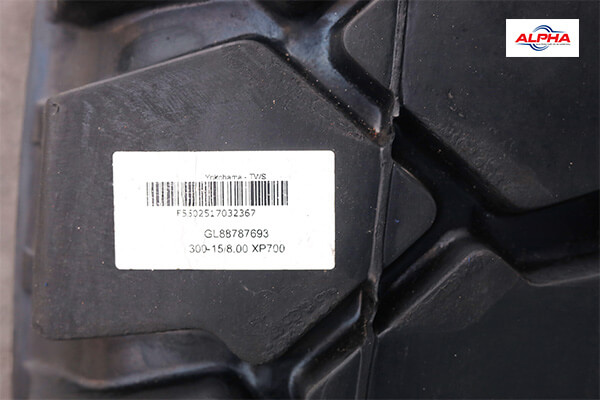 Alpha cung cấp vỏ xe nâng Trelleborg 300-15 chính hãng