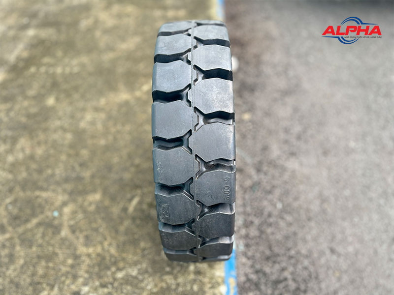 Vỏ xe nâng 600-9