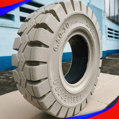 LỐP XE NÂNG 650-10: BÁNH TRƯỚC XE NÂNG 1.8 TẤN