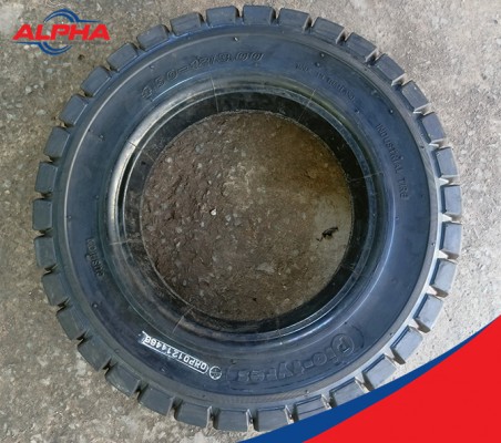 VỎ XE NÂNG 4.50-12 PIO-TYRES