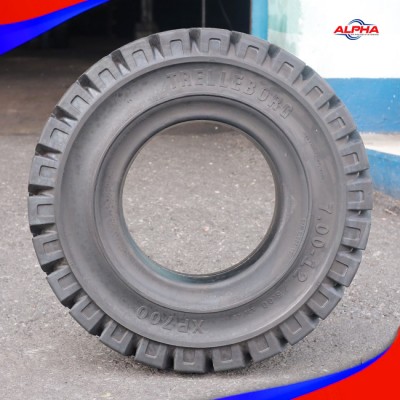 Vỏ Xe Nâng Trelleborg 700-12 Nhập Khẩu Chính Hãng - Hàng Luôn Có Sẵn