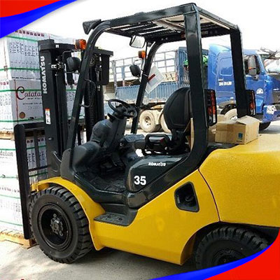 XE NÂNG 2.5 TẤN KOMATSU: ĐẶC ĐIỂM, ƯU ĐIỂM VÀ CÁCH CHỌN LỐP PHÙ HỢP